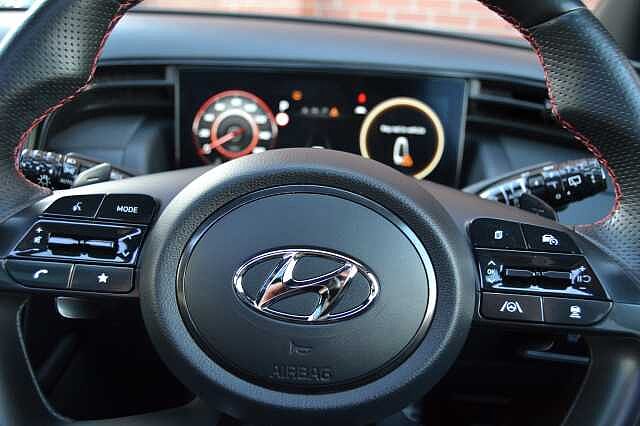 Hyundai TUCSON 1.6 TGDI SELF CHARGING HYBRID N LINE S AUTO, TOP OF THE RANGE EXAMPLE