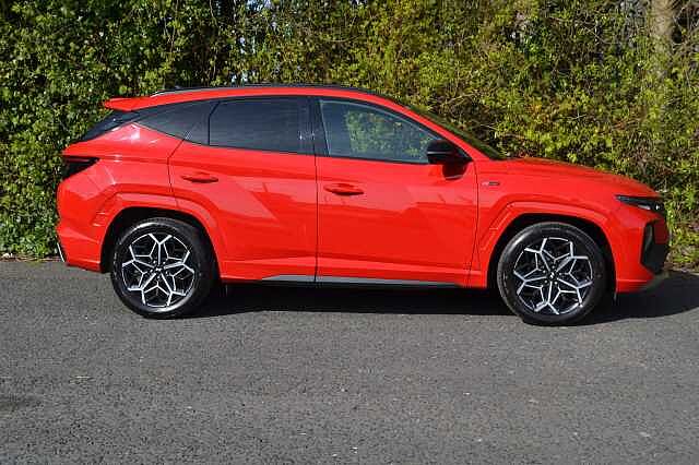 Hyundai TUCSON 1.6 TGDI N LINE S, STUNNING EXAMPLE OF THIS SPORTY SUV Engine Red