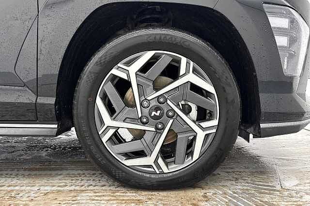 Hyundai KONA 1.6 Hybrid 129 N Line 5dr DCT Abyss Black