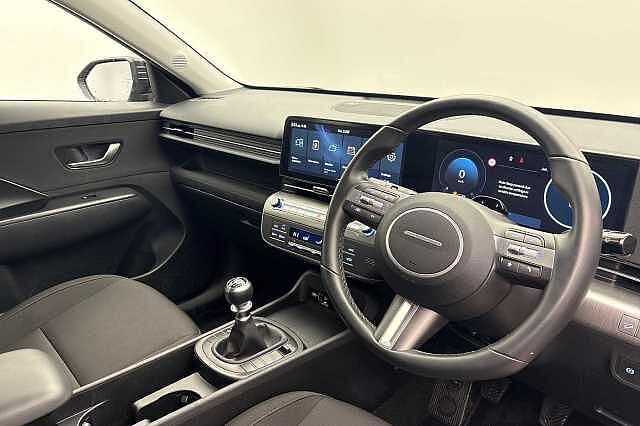 Hyundai KONA 1.6T 138 Advance 5dr Abyss Black