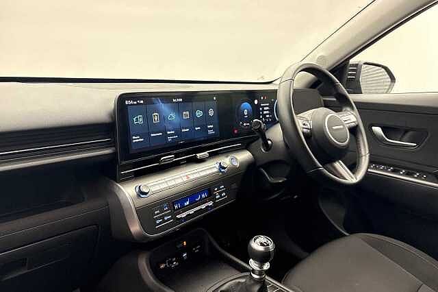 Hyundai KONA 1.6T 138 Advance 5dr Abyss Black