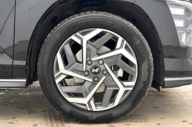 Hyundai KONA 1.6 Hybrid 129 N Line 5dr DCT Abyss Black