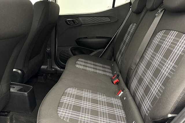 Hyundai i10 1.0 [63] Premium 5dr Auto [Nav]