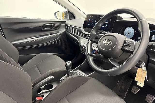 Hyundai BAYON 1.0 TGDi Advance 5dr Atlas White