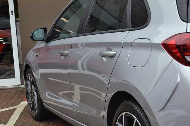Hyundai i30 1.5 TGDI N LINE, IMMACULATE CONDITION WITH ONLY 14,081 MILES