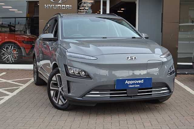 Hyundai KONA 39KWH PREMIUM AUTO, FIRST CLASS EXAMPLE OF THIS BEST SELLER, ONLY 16,483 MILES