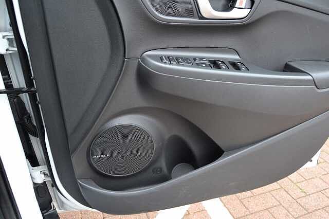 Hyundai KONA 150kW Premium 64kWh 5dr Auto