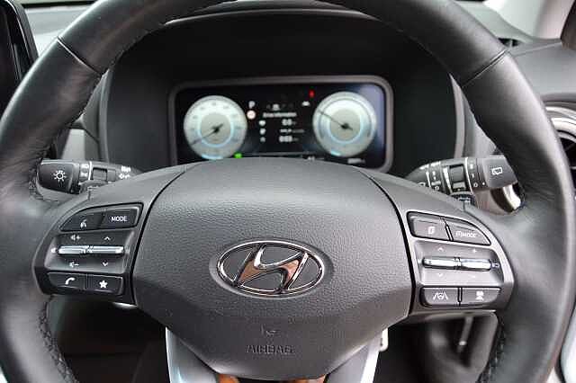 Hyundai KONA 150kW Premium 64kWh 5dr Auto