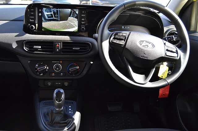 Hyundai i10 1.0 [63] Advance 5dr Auto [Nav]