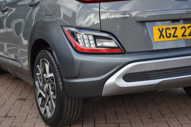 Hyundai KONA 1.6 GDI PREMIUM SELF CHARGING HYBRID AUTO ONLY 16,315 MILES