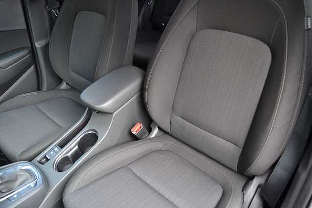 Hyundai KONA 1.6 GDI PREMIUM SELF CHARGING HYBRID AUTO ONLY 16,315 MILES