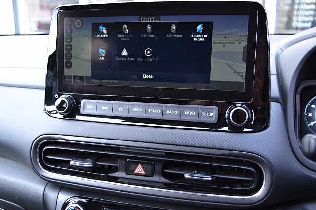 Hyundai KONA 1.6 GDI PREMIUM SELF CHARGING HYBRID AUTO ONLY 16,315 MILES