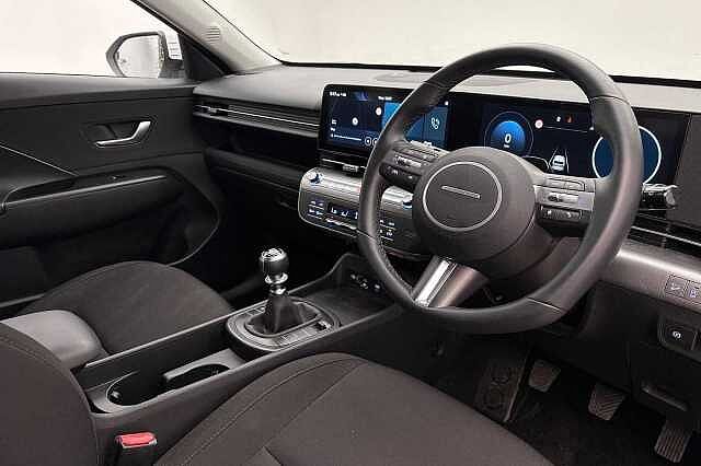 Hyundai KONA 1.6T 138 Advance 5dr