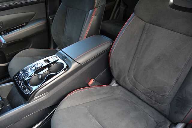 Hyundai TUCSON 1.6 TGDi Plug-in Hybrid N Line 5dr 4WD Auto