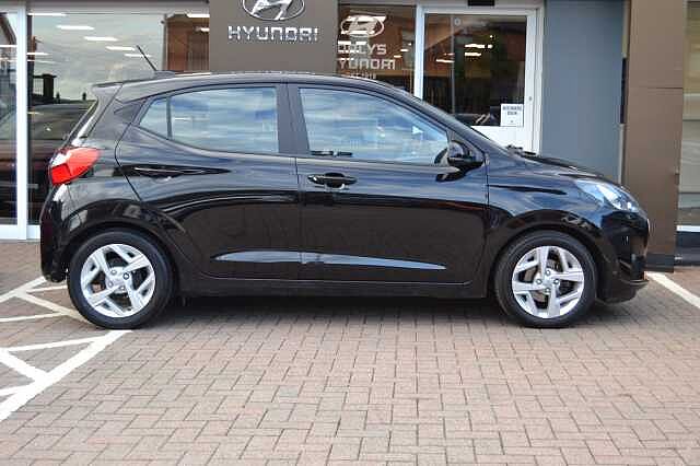 Hyundai i10 1.0 MPi SE Connect 5dr Auto